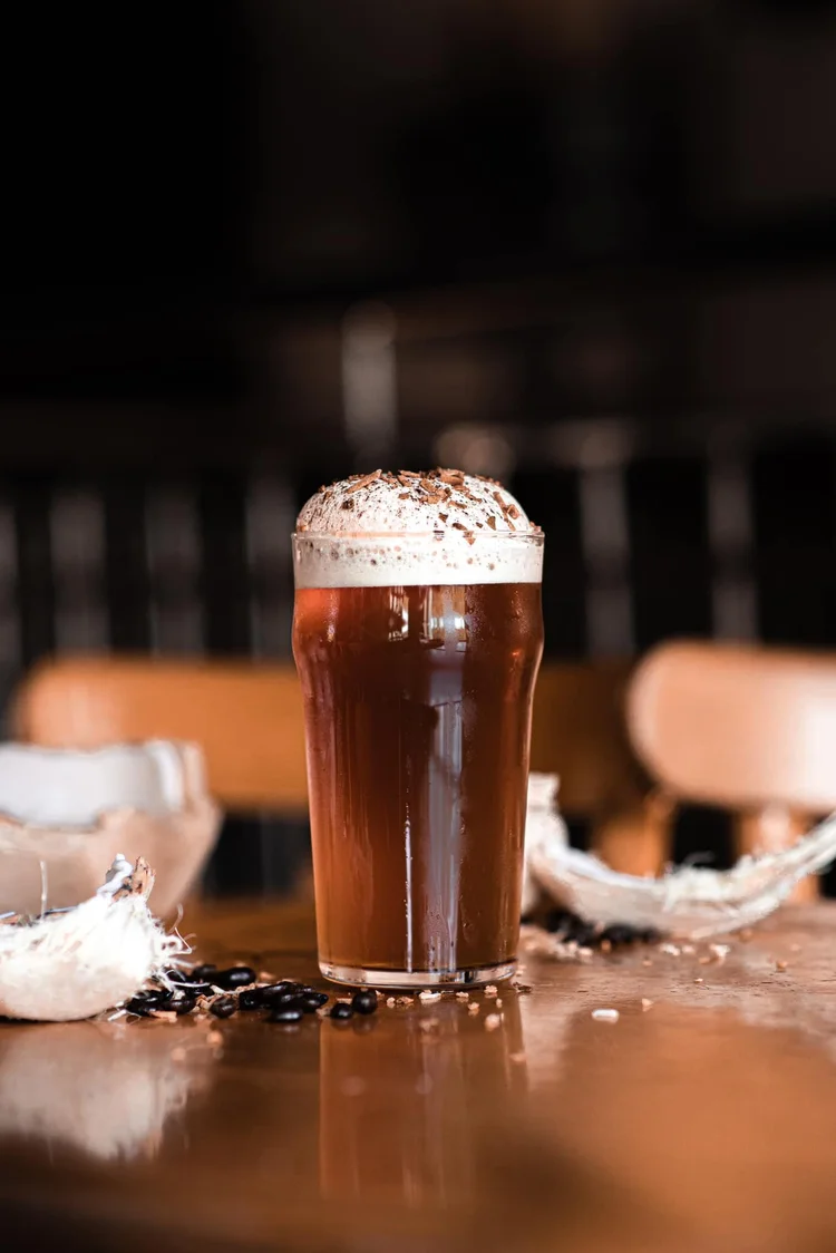 Ondulations — Bière sure au café et noix de coco Gambrinus
